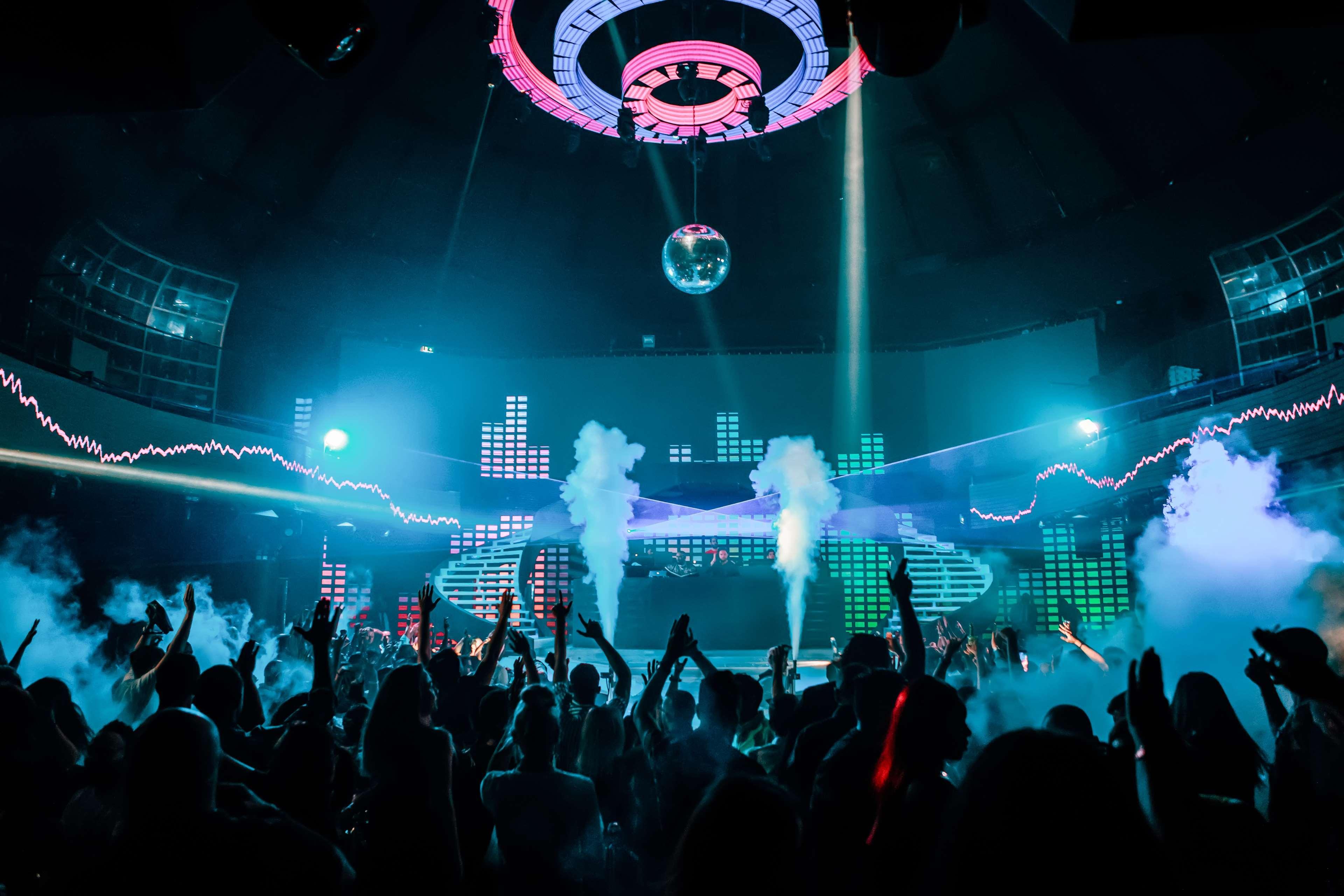 V Hotel Dubai, Curio Collection By Hilton Εξωτερικό φωτογραφία The nightclub in 2016