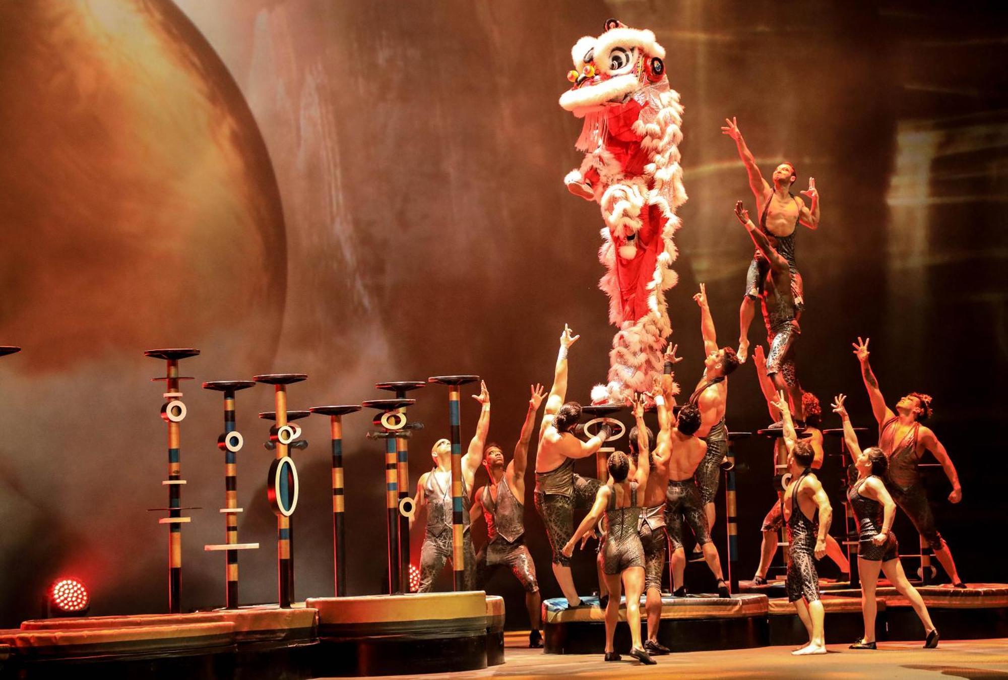 V Hotel Dubai, Curio Collection By Hilton Εξωτερικό φωτογραφία The Chinese National Circus