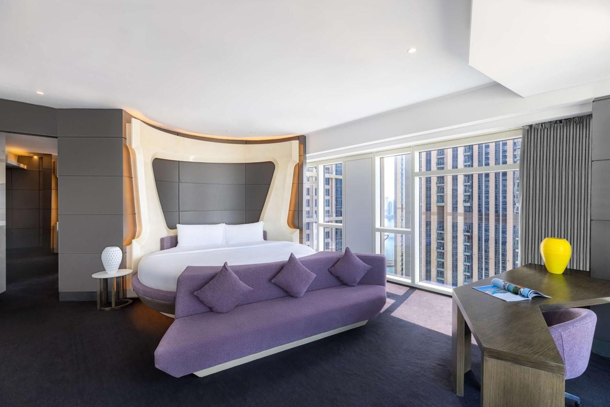 V Hotel Dubai, Curio Collection By Hilton Εξωτερικό φωτογραφία