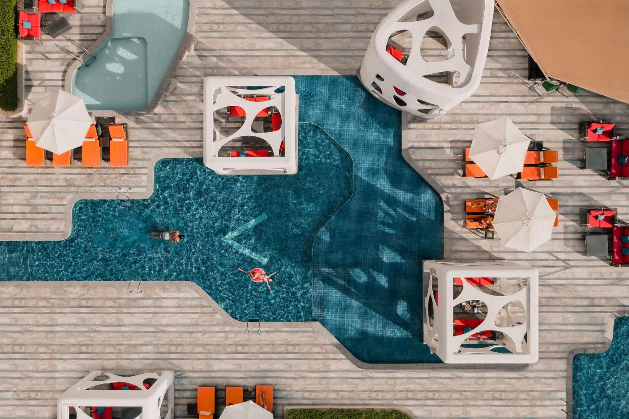 V Hotel Dubai, Curio Collection By Hilton Εξωτερικό φωτογραφία 3D rendering of a pool