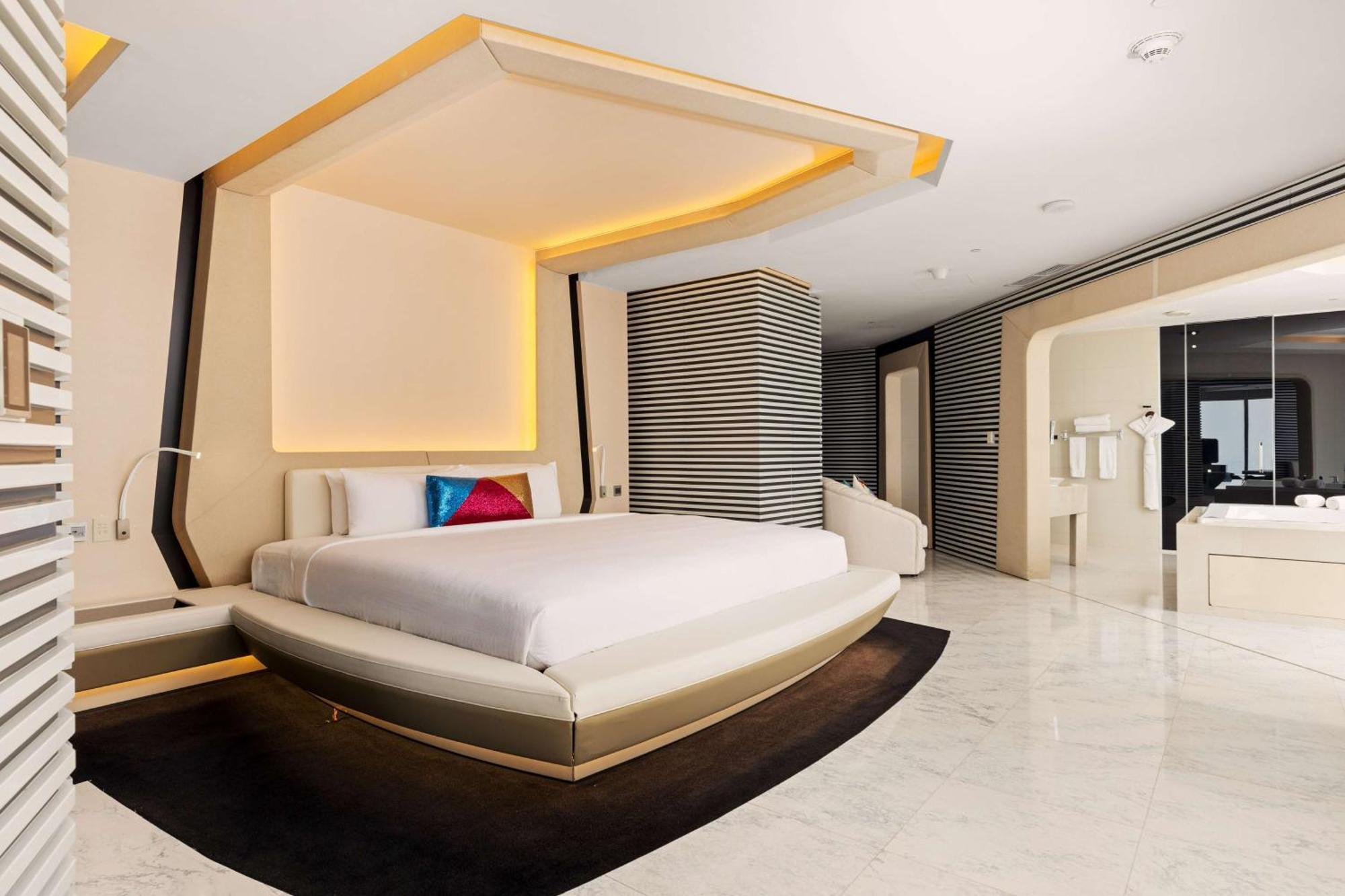 V Hotel Dubai, Curio Collection By Hilton Εξωτερικό φωτογραφία